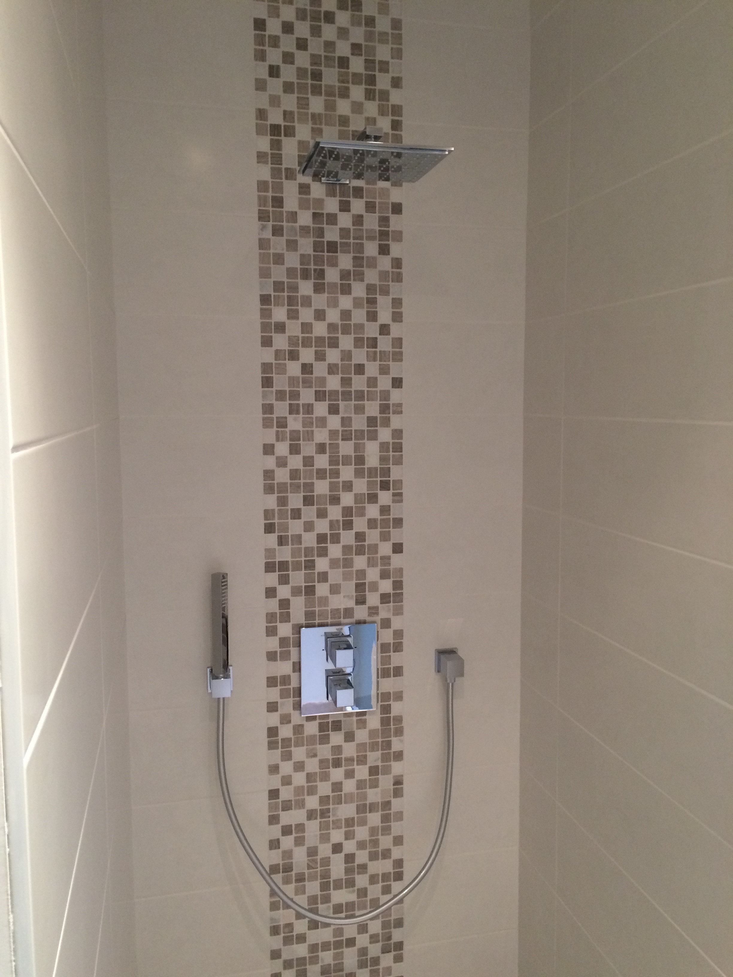 Salle de bains en (35) ets lemoussu aménagement et réalisation